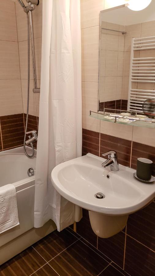 Semiramida Gardens Apartments โบโรเวทส์ ภายนอก รูปภาพ